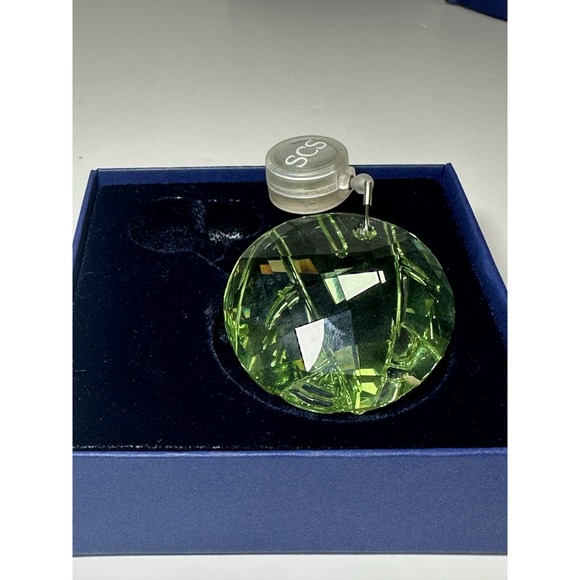 2008 Swarovski Crystal SCS Bamboo Green Retractable Sun Catcher Window Ornament - Picture 4 of 5